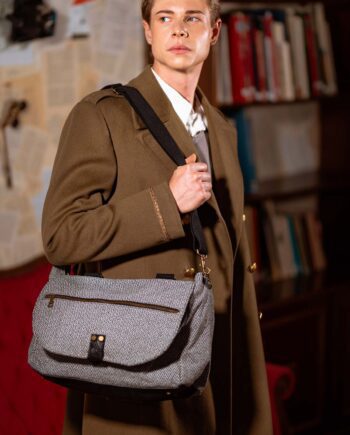 borsa-uomo-tracolla-tweed-apiedinudinelparco-bologna-4