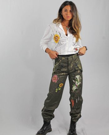camicia-fiori-dipinta-a-mano-bianco-apiedinudinelparco-bologna-11