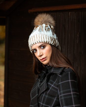 cappello-lana-ponpon-antracite-apiedinudinelparco-bologna-4